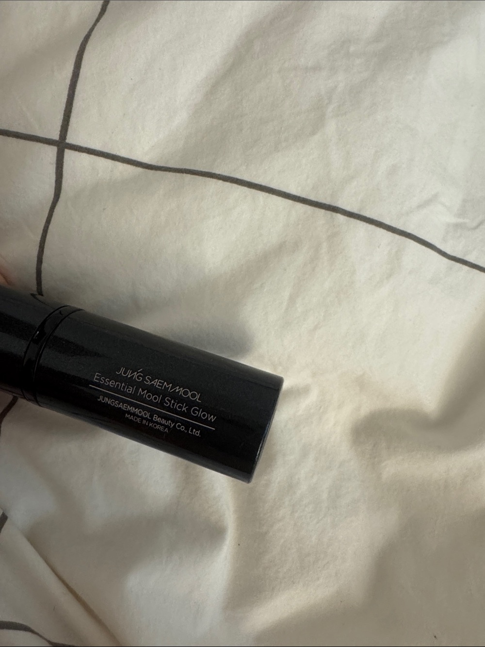 Jung Saem Mool Essential Mood Stick Glow - Black